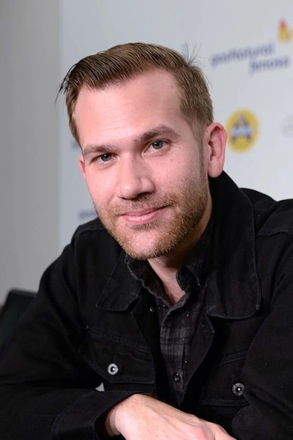 <strong>Aaron Moorhead</strong>. Kuva Kirjoittaja GuillemMedina.