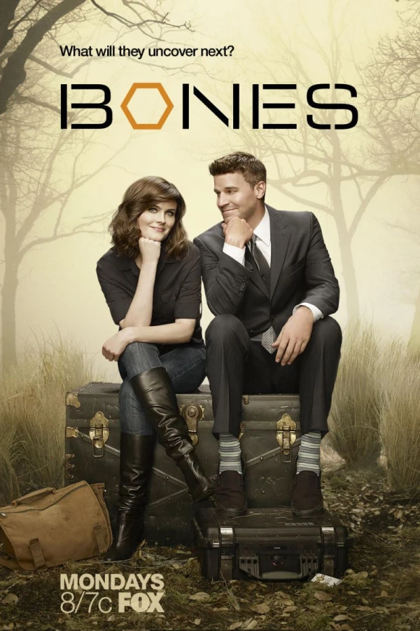 Bones Juliste