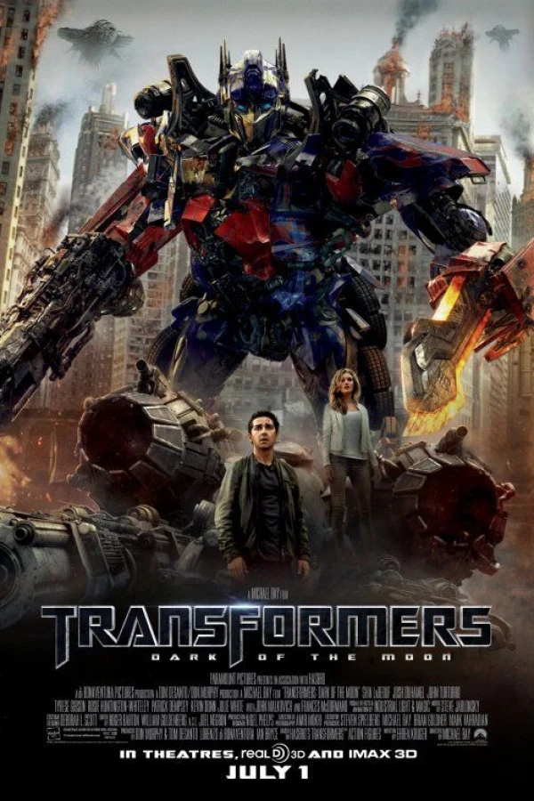 Transformers: Dark of the Moon Juliste