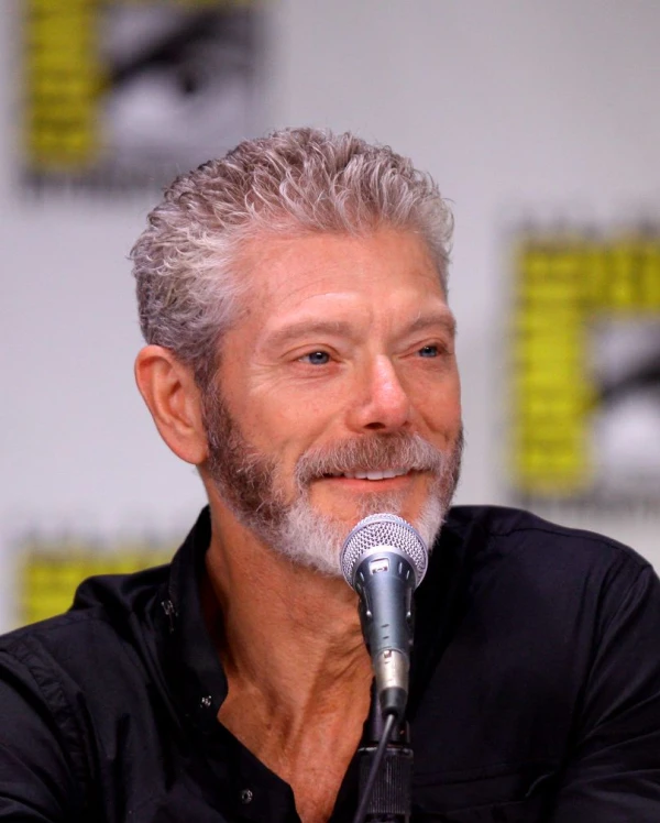 <strong>Stephen Lang</strong>. Kuva Kirjoittaja Gage Skidmore.