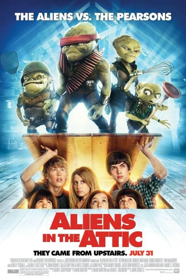 Aliens In the Attic Juliste